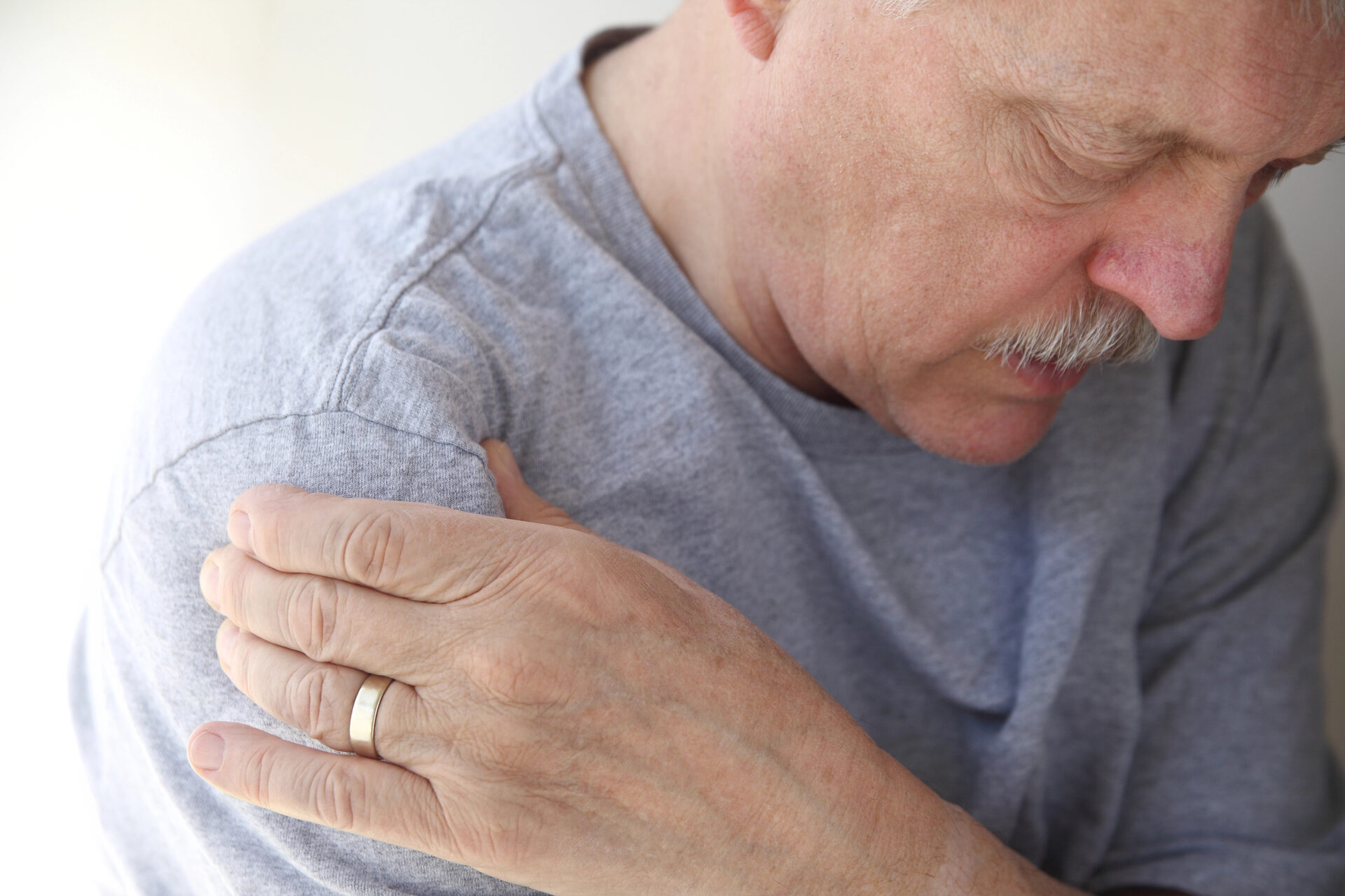 Bursitis illustration